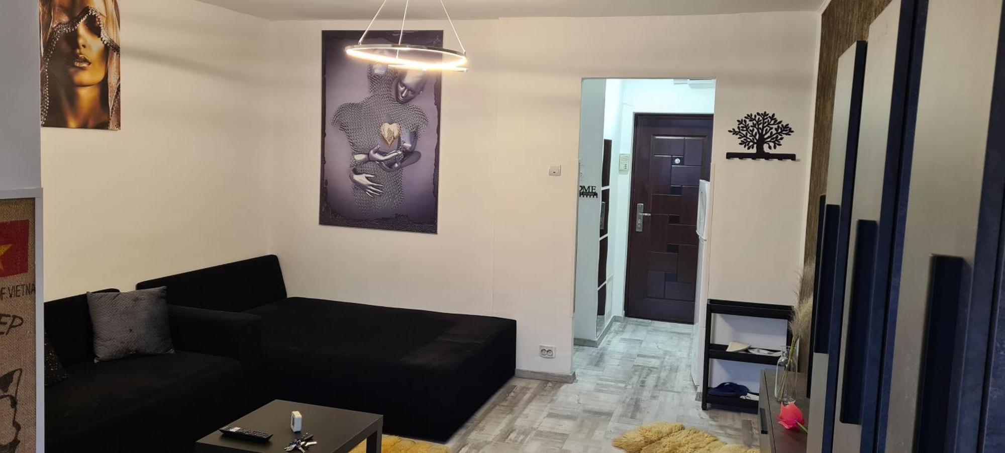 Tiki'S Bar Studio Bucureşti Ngoại thất bức ảnh